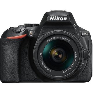 Nikon D5600 18-55mm 18-55 DSLR Fotoğraf Makinesi kullananlar yorumlar